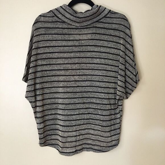 GLO Jeans cowl neck metallic black & gold stripe short sleeve sweater | Large - Picture 5 of 5